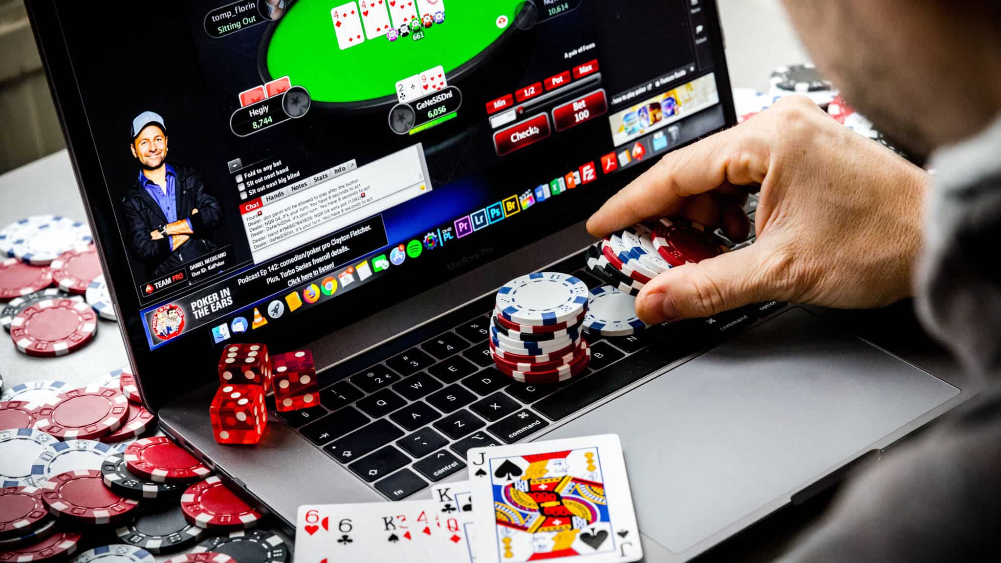 What Is Online Gambling