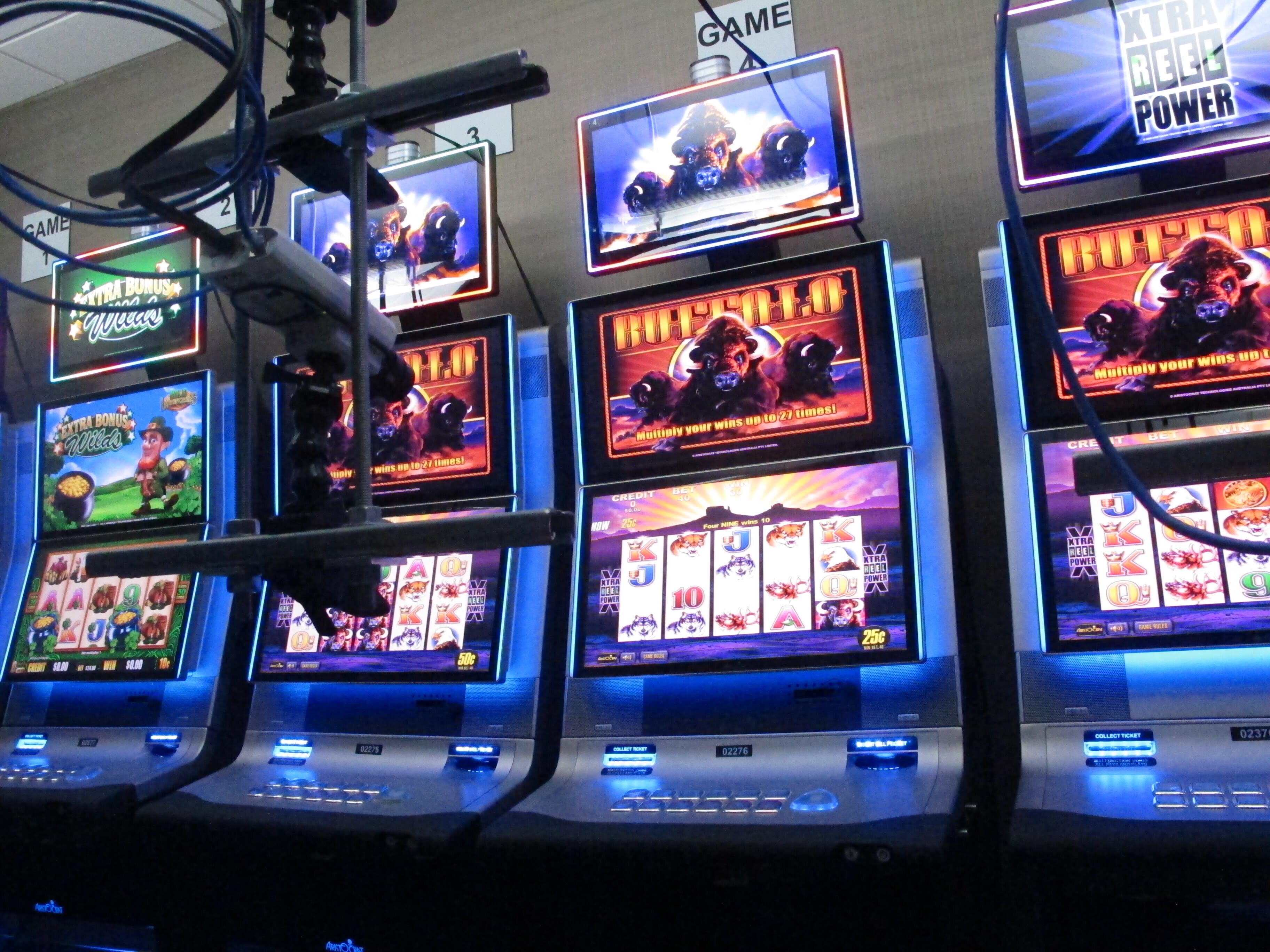 Flux Slot Machine Gambling